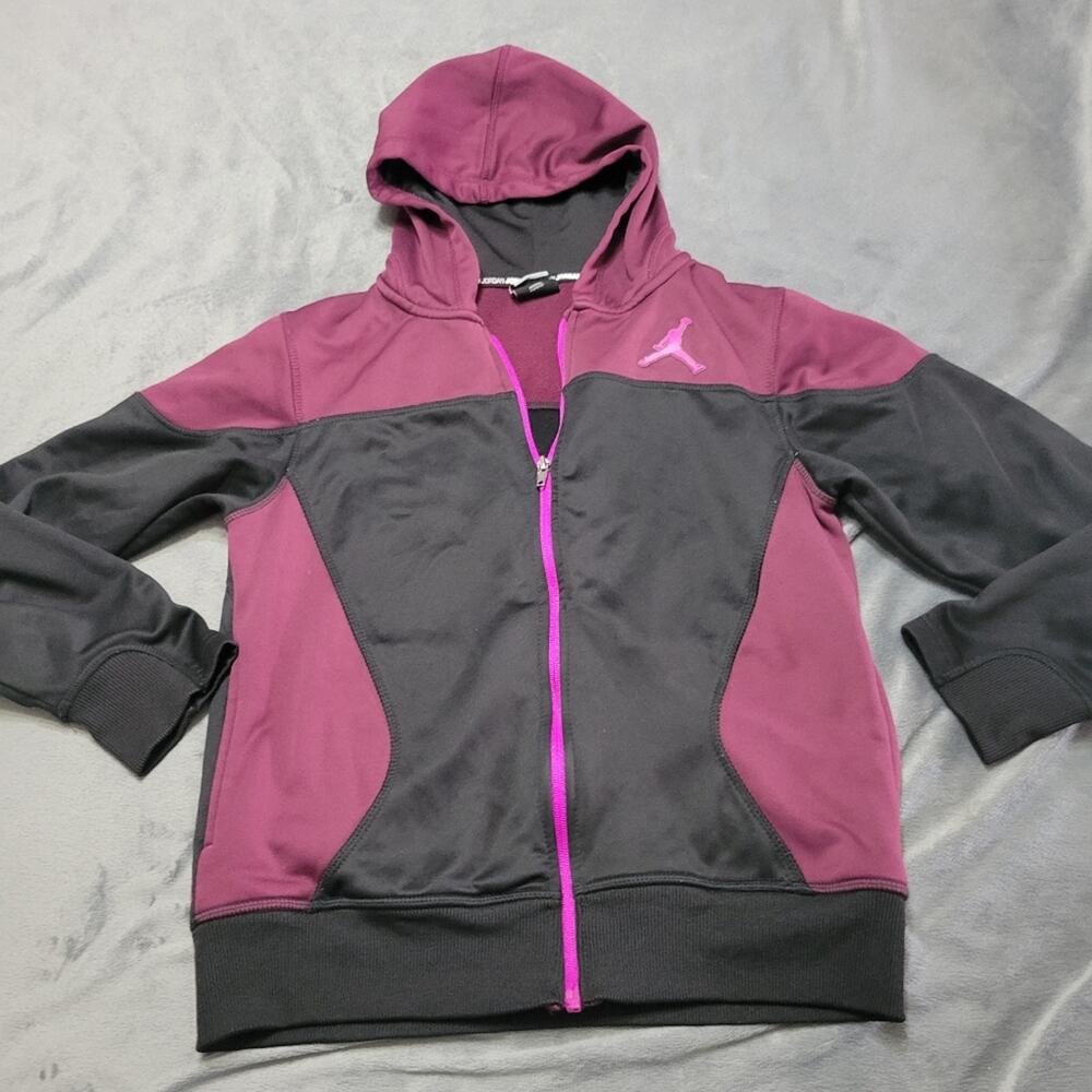 NIKE JORDAN Therma Fit Hoodie Coat Red Black Gray Girls Size XL 14 Year